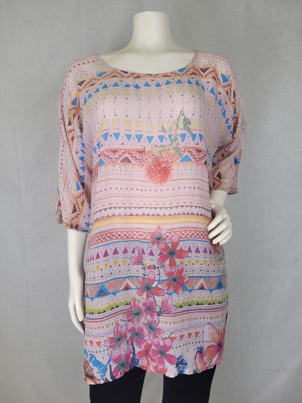 Johnny Was Elly Flair Aztec Geometric Floral Print Rayon Tunic Top Women's Sz S